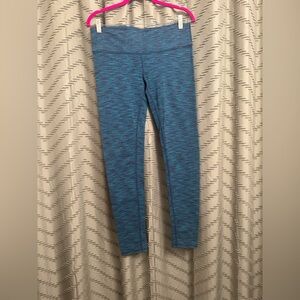 Alo full length workout leggings size L 
Green blue black colors